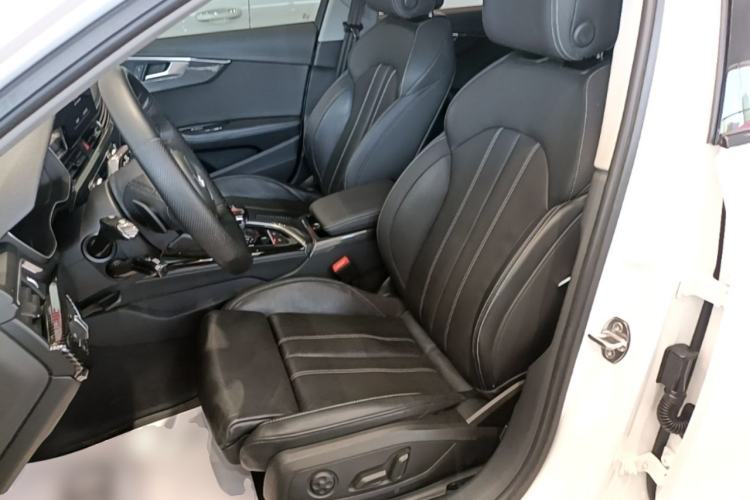 Used Audi A4L 2022 40 TFSI Luxury Dynamic Model Left Front Seat