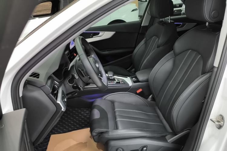 Used Audi A4L 2022 40 TFSI Luxury Dynamic Model Left Front Seat