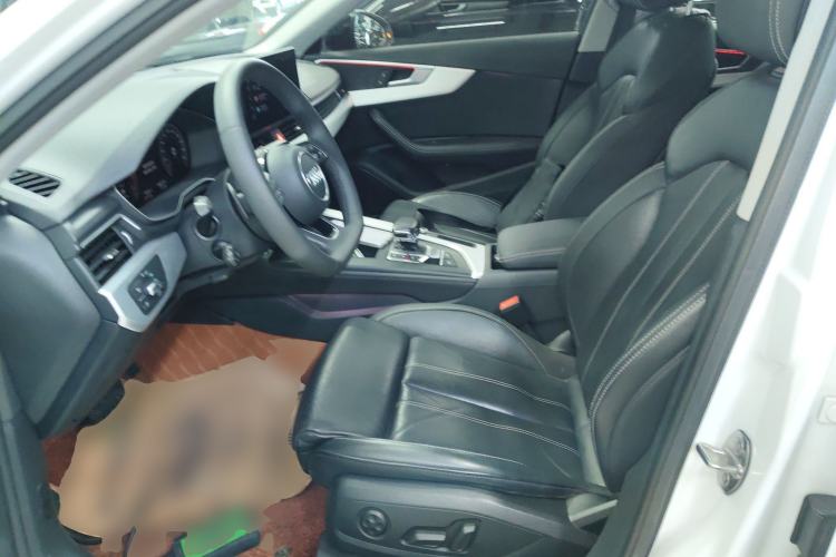 Used Audi A4L 2022 40 TFSI Luxury Dynamic Model Left Front Seat