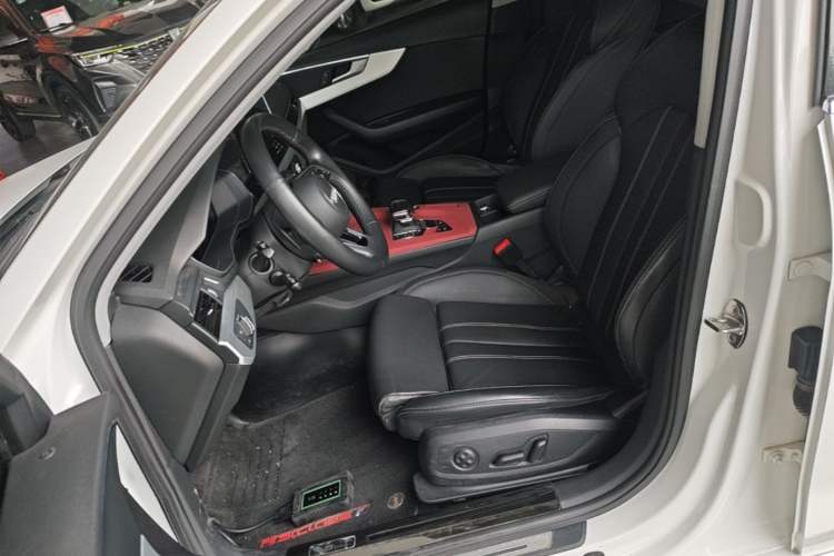 Used Audi A4L 2022 40 TFSI Fashion Dynamic Model Left Front Seat