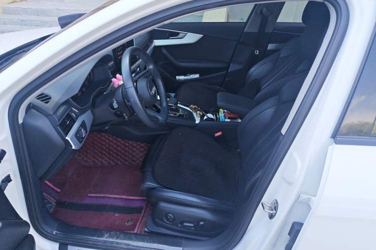 Used Audi A4L 2022 40 TFSI Luxury Dynamic Model Left Front Seat