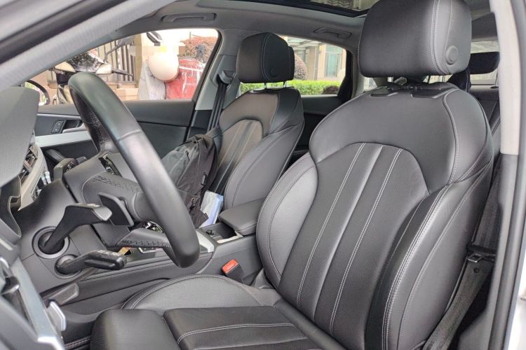 Used Audi A4L 2022 40 TFSI Luxury Dynamic Model Left Front Seat