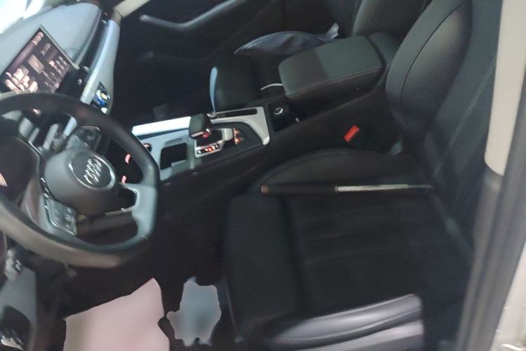 Used Audi A4L 2022 40 TFSI Luxury Dynamic Model Left Front Seat