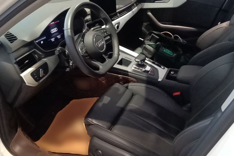 Used Audi A4L 2022 40 TFSI Luxury Dynamic Model Left Front Seat