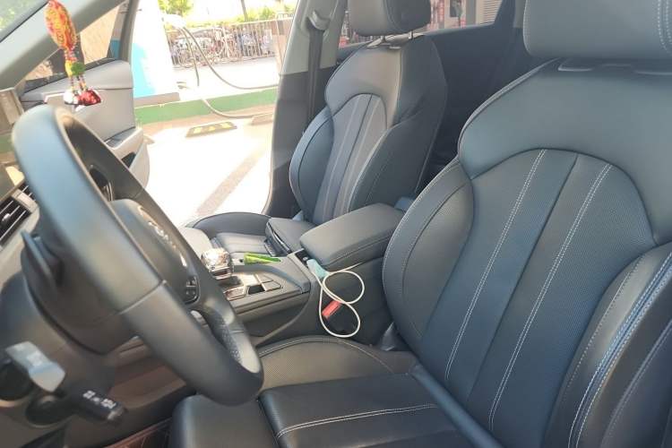Used Audi A4L 2022 40 TFSI Fashion Dynamic Model Left Front Seat