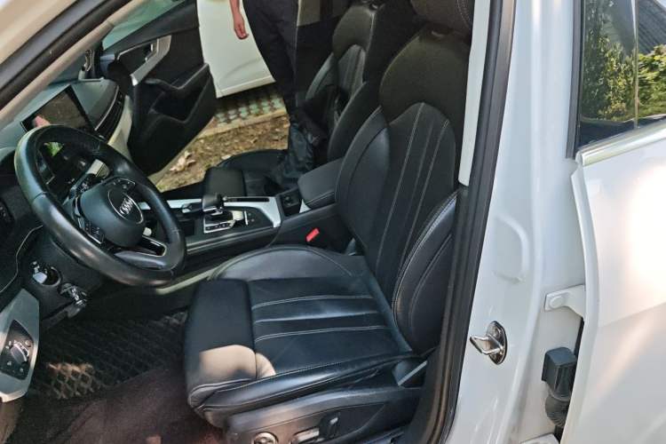 Used Audi A4L 2022 40 TFSI Fashion Dynamic Model Left Front Seat