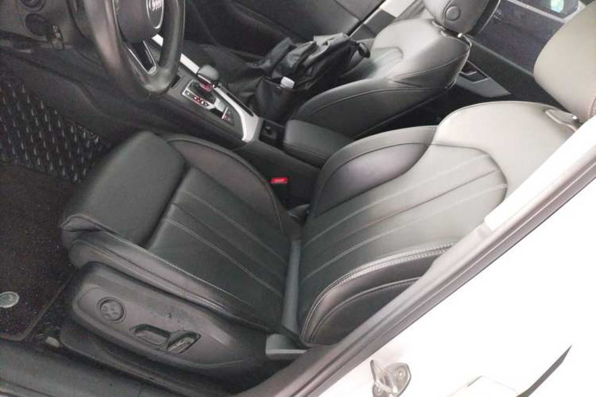 Used Audi A4L 2022 40 TFSI Fashion Dynamic Model Left Front Seat