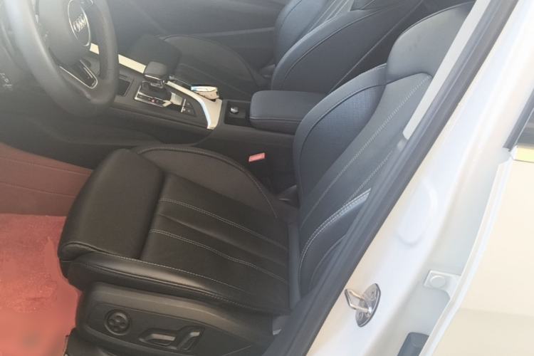 Used Audi A4L 2022 40 TFSI Fashion Dynamic Model Left Front Seat