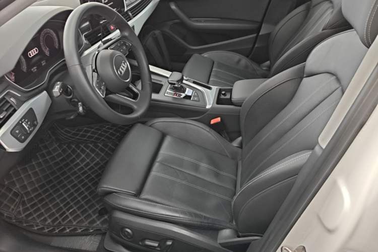 Used Audi A4L 2022 40 TFSI Fashion Dynamic Model Left Front Seat