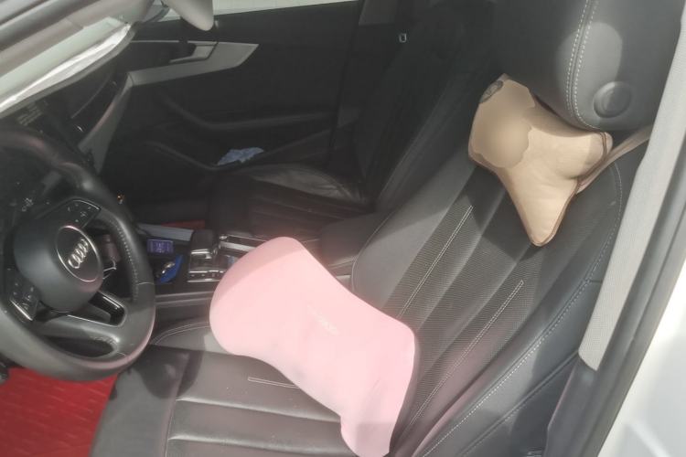 Used Audi A4L 2022 40 TFSI Luxury Prestige Edition Left Front Seat