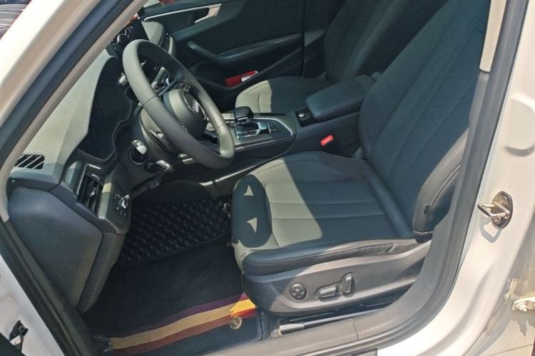 Used Audi A4L 2022 40 TFSI Luxury Prestige Edition Left Front Seat