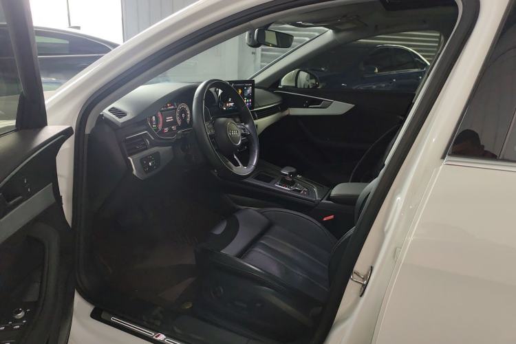 Used Audi A4L 2022 40 TFSI Fashion Dynamic Model Left Front Seat