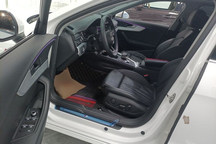 Used Audi A4L 2022 40 TFSI Fashion Dynamic Model Left Front Seat
