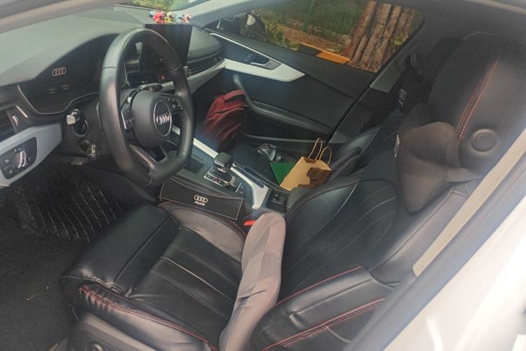 Used Audi A4L 2022 40 TFSI Luxury Dynamic Model Left Front Seat