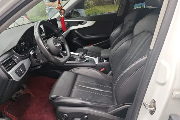 Used Audi A4L 2022 40 TFSI Luxury Dynamic Model Left Front Seat