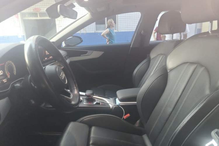 Used Audi A4L 2022 40 TFSI Fashion Dynamic Model Left Front Seat
