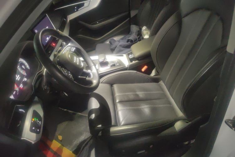 Used Audi A4L 2022 40 TFSI Fashion Dynamic Model Left Front Seat