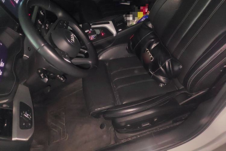 Used Audi A4L 2022 40 TFSI Fashion Dynamic Model Left Front Seat