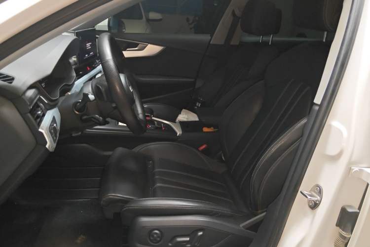 Used Audi A4L 2022 40 TFSI Fashion Dynamic Model Left Front Seat