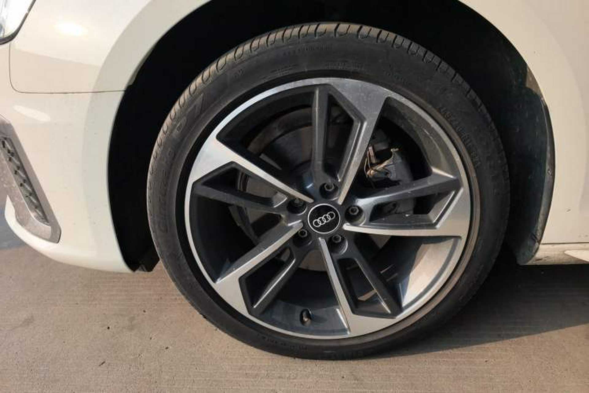 Used Audi A4L 2022 40 TFSI Fashion Dynamic Model Left Front Wheel Hub