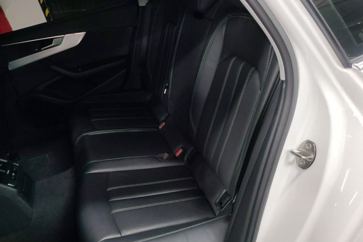 Used Audi A4L 2022 40 TFSI Fashion Dynamic Model Left Rear Seat