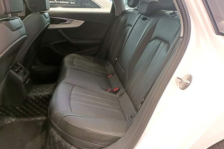 Used Audi A4L 2022 40 TFSI Luxury Dynamic Model Left Rear Seat