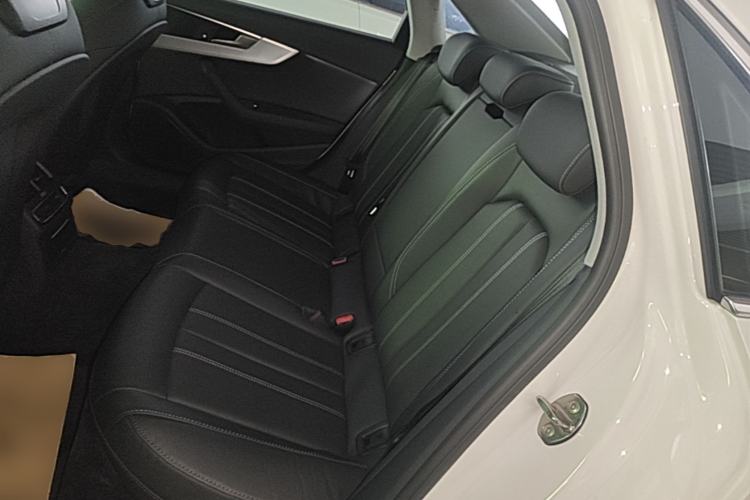 Used Audi A4L 2022 40 TFSI Fashion Dynamic Model Left Rear Seat