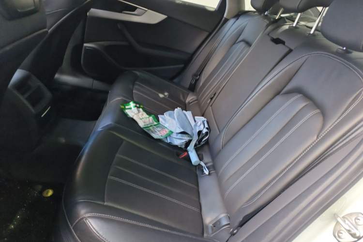 Used Audi A4L 2022 40 TFSI Luxury Dynamic Model Left Rear Seat