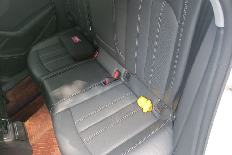Used Audi A4L 2022 40 TFSI Luxury Dynamic Model Left Rear Seat