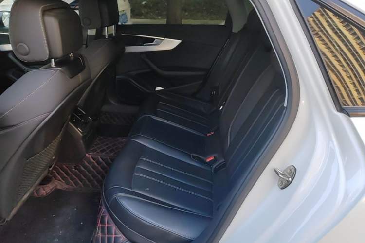 Used Audi A4L 2022 40 TFSI Luxury Dynamic Model Left Rear Seat