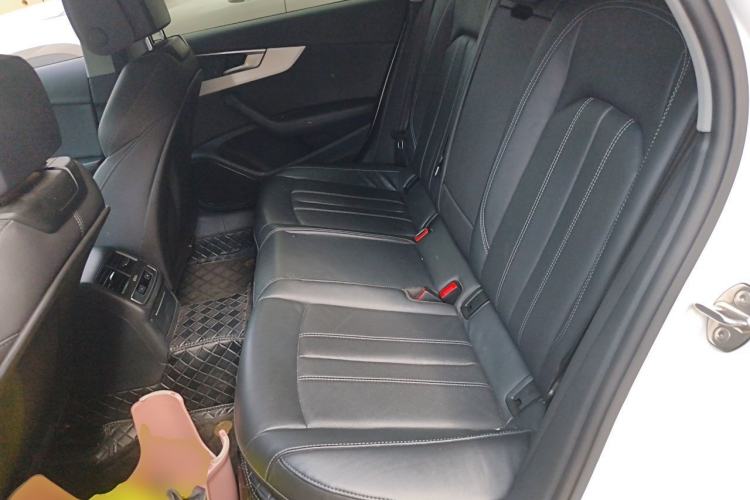 Used Audi A4L 2022 40 TFSI Fashion Dynamic Model Left Rear Seat