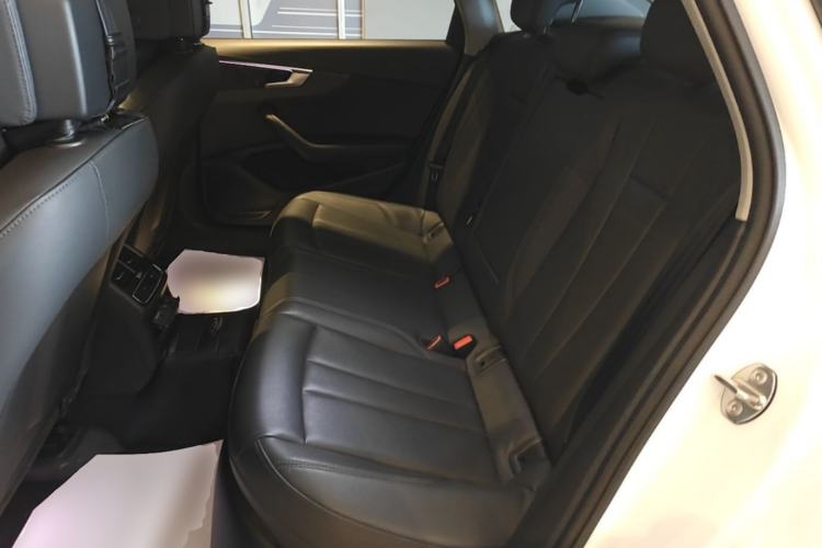 Used Audi A4L 2022 40 TFSI Stylish and Elegant Edition Left Rear Seat