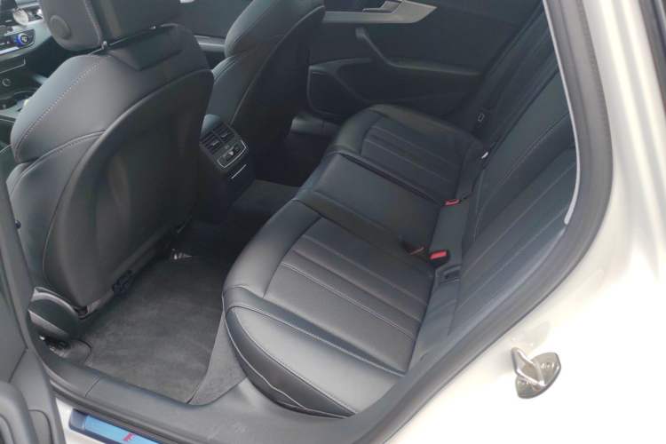 Used Audi A4L 2022 40 TFSI Fashion Dynamic Model Left Rear Seat