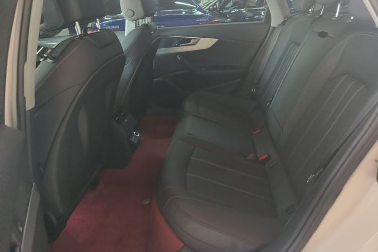 Used Audi A4L 2022 40 TFSI Fashion Dynamic Model Left Rear Seat
