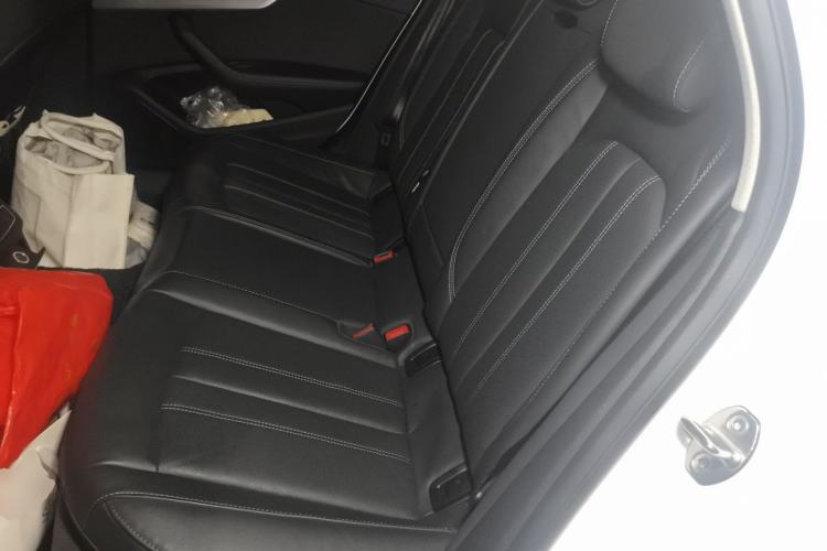Used Audi A4L 2022 40 TFSI Luxury Dynamic Model Left Rear Seat