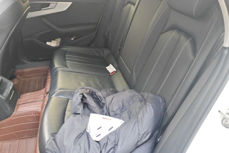 Used Audi A4L 2022 40 TFSI Fashion Dynamic Model Left Rear Seat