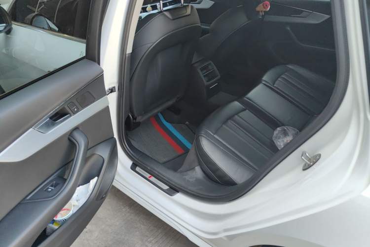 Used Audi A4L 2022 40 TFSI Fashion Dynamic Model Left Rear Seat