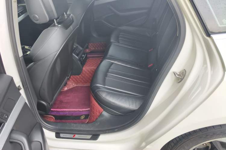 Used Audi A4L 2022 40 TFSI Fashion Dynamic Model Left Rear Seat