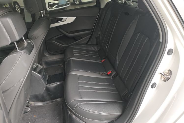 Used Audi A4L 2022 40 TFSI Fashion Dynamic Model Left Rear Seat