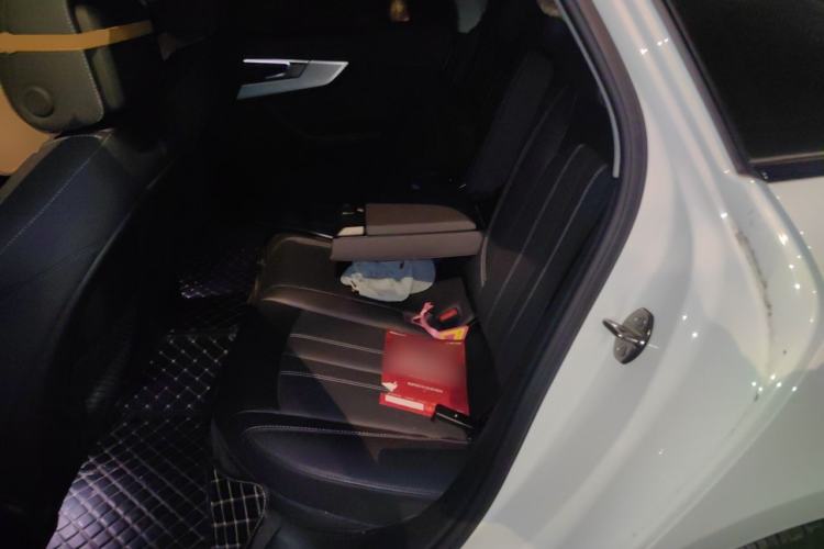 Used Audi A4L 2022 40 TFSI Luxury Dynamic Model Left Rear Seat