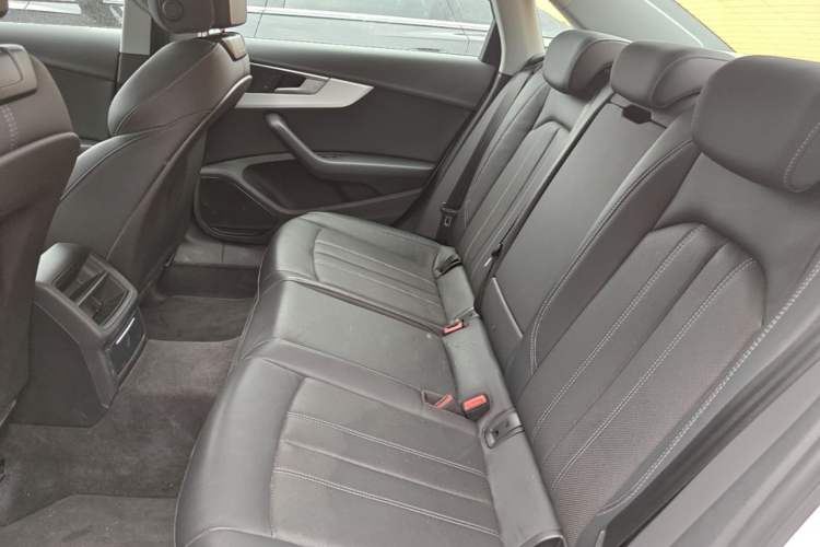 Used Audi A4L 2022 40 TFSI Fashion Dynamic Model Left Rear Seat