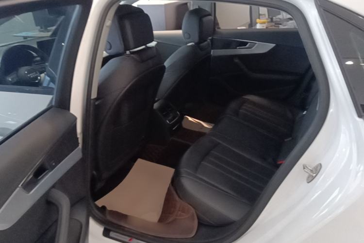 Used Audi A4L 2022 40 TFSI Luxury Dynamic Model Left Rear Seat