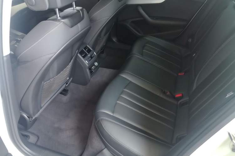 Used Audi A4L 2022 40 TFSI Luxury Dynamic Model Left Rear Seat