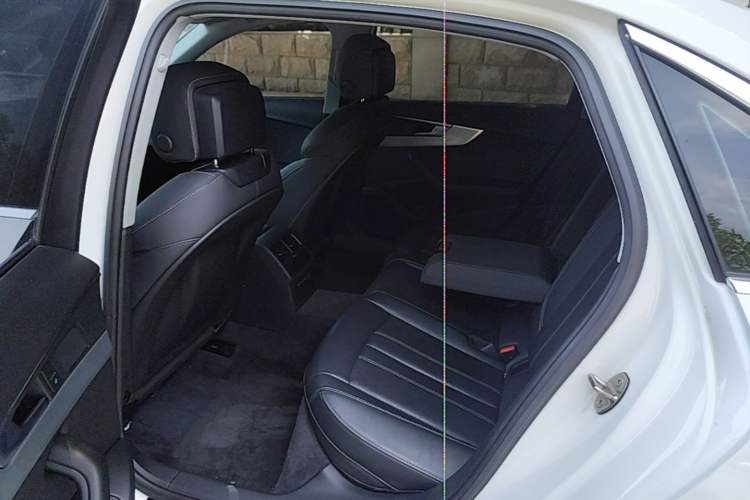 Used Audi A4L 2022 40 TFSI Fashion Dynamic Model Left Rear Seat