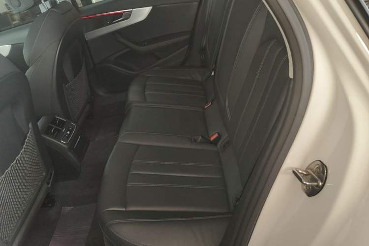 Used Audi A4L 2022 40 TFSI Fashion Dynamic Model Left Rear Seat