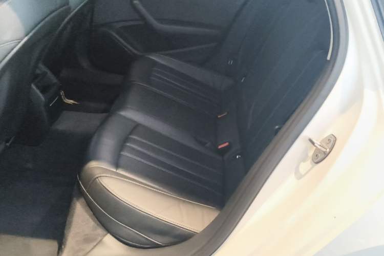 Used Audi A4L 2022 40 TFSI Fashion Dynamic Model Left Rear Seat