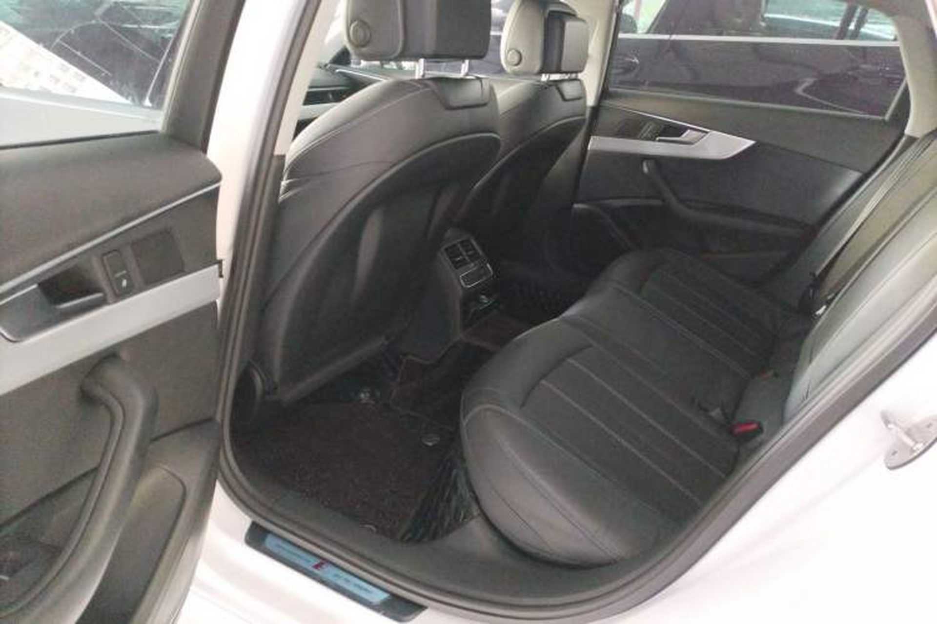 Used Audi A4L 2022 40 TFSI Fashion Dynamic Model Left Rear Seat