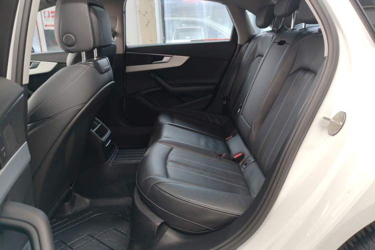 Used Audi A4L 2022 40 TFSI Fashion Dynamic Model Left Rear Seat