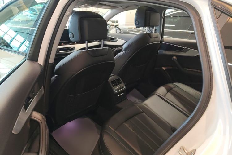 Used Audi A4L 2022 40 TFSI Luxury Dynamic Model Left Rear Seat