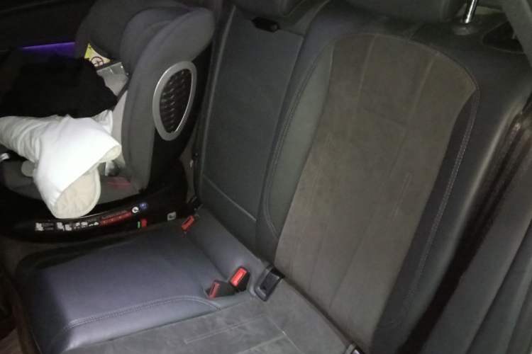 Used Audi A4L 2022 45 TFSI quattro Prestige Dynamic Edition Left Rear Seat